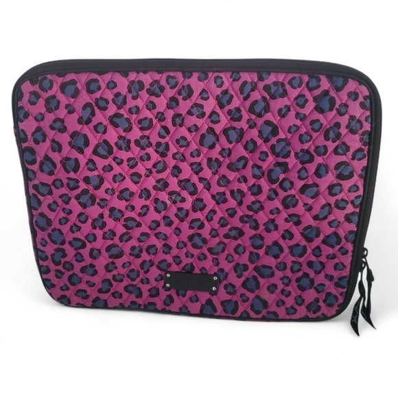 VERA BRADLEY Magenta Quilted Leopard Print Zip Around Tablet Laptop Case Sleeve - Picture 1 of 9
